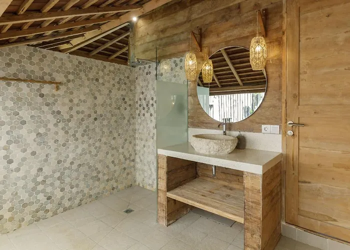 6 Bdrms Villa, Bingin Bali - Lunala * Uluwatu (Bali)