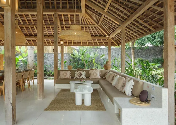 Villa 6 Bdrms Villa, Bingin Bali - Lunala