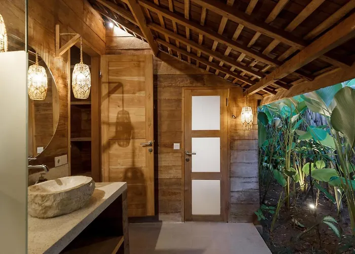 6 Bdrms Villa, Bingin Bali - Lunala Villa